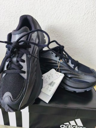 Adidas XLG MTW Talla 42 Negro/Gris Nuevas