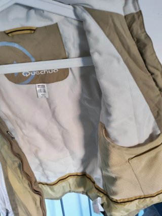 Chaqueta de nieve Quechua beige y blanca