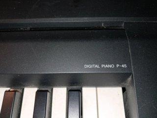 Teclado Yamaha P-45