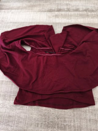 Top Bershka volante corto rojo Talla XS
