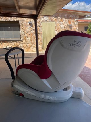 Silla coche Britax Römer Isofix roja