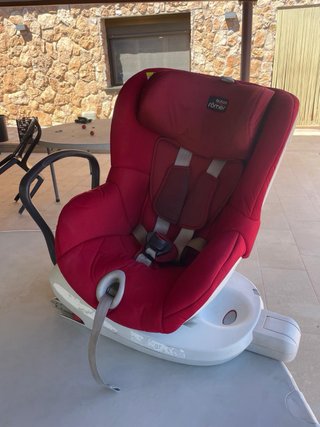 Silla coche Britax Römer Isofix roja