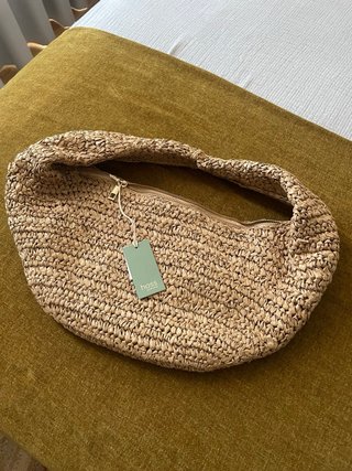 Bolso de rafia Hoss con flores