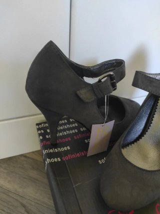 Zapatos de tacón Sofiniel talla 36