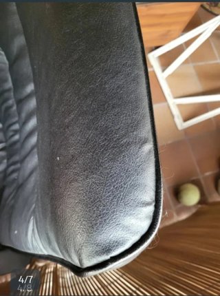 Sillón de oficina cuero sintético negro