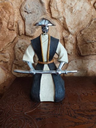 Lote 4 Figuras Orientales / Samuráis