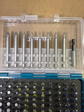 Makita P-81050 Bit-Box 99 piezas