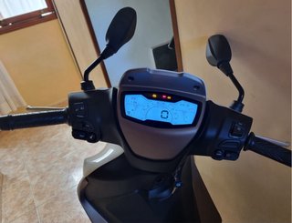 Piaggio Medley 125