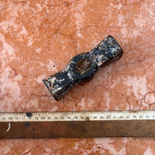 Martillo de mano antiguo herramienta