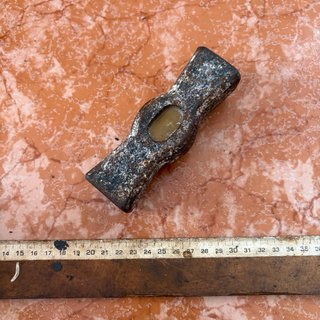 Martillo de mano antiguo herramienta