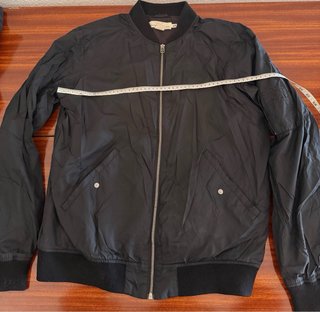 Chaqueta bomber Hym negra