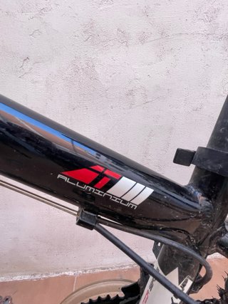 Bicicleta Monty K4 Negra
