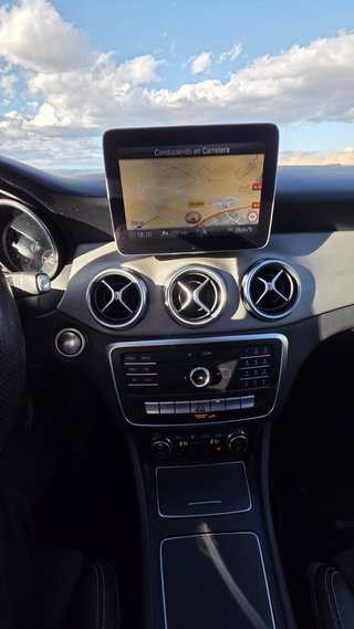 Mercedes-Benz GLA 2020