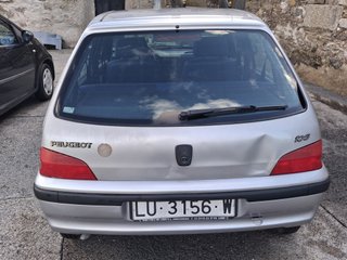 Peugeot 106