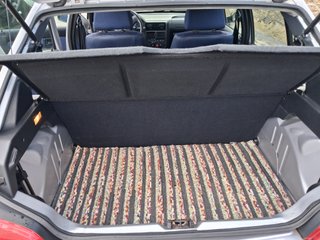 Peugeot 106