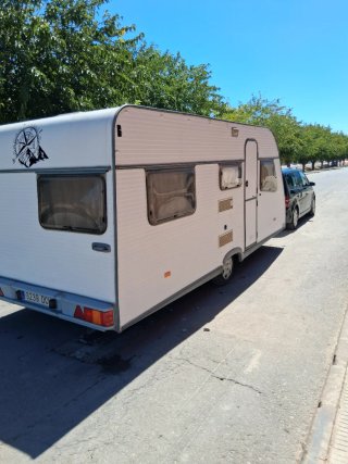 Caravana 750kg
