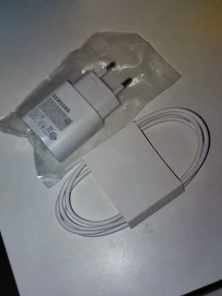Cargador Samsung 25W Blanco Carga Rápida