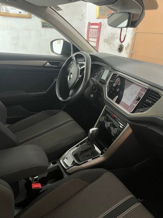 Volkswagen T-Roc 2021