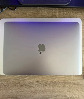 MacBook Pro 2017 13’ 250 GB