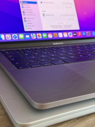 MacBook Pro 2017 13’ 250 GB
