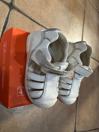 Sandalias Biomecanics Blancas Niñ@ talla 20