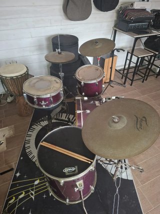 Batería Acústica Completa Morada