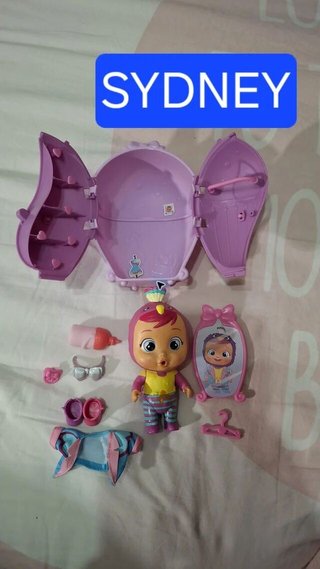 Bebé Llorón Sidney con todos los accesorios