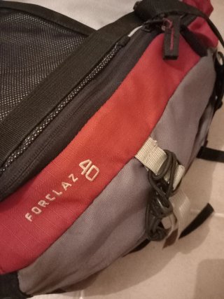 Cuerda escalada con mochila