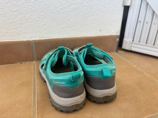 Zapatillas de montaña/cangrejeras niñ@