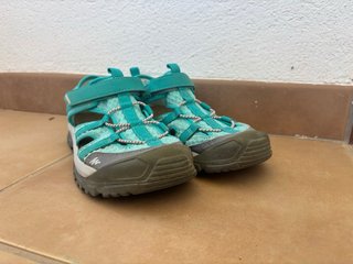 Zapatillas de montaña/cangrejeras niñ@