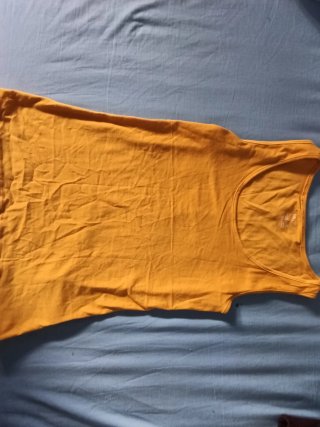 Ropa variada a 1€