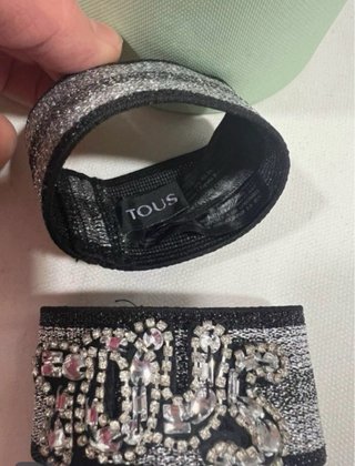 Pulsera brazalete Tous Negra y Plateada