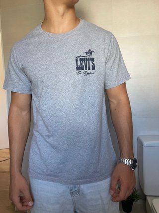 Camiseta Levi's Gris Talla M Hombre