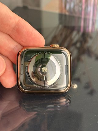 Apple Watch Series 4 Oro Acero Inoxidable Cellular