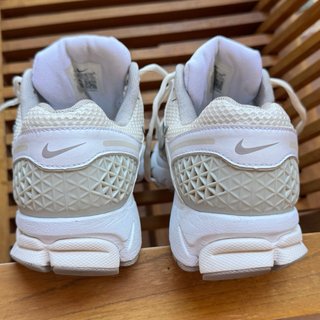 Nike Vomero 5