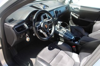 PORSCHE MACAN GTS 2018 FULL EQUIP