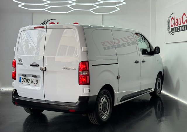 Toyota Proace 2023 con 80.000km