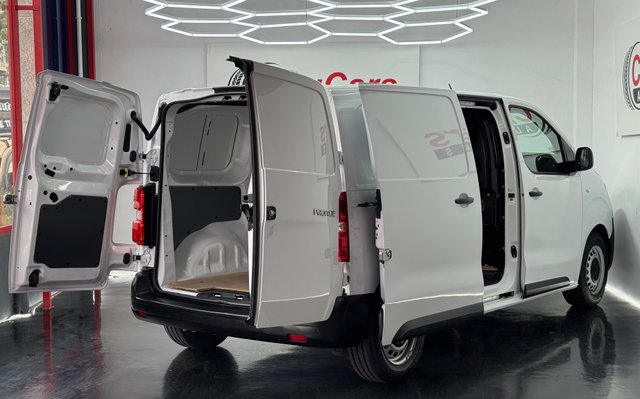 Toyota Proace 2023 con 80.000km