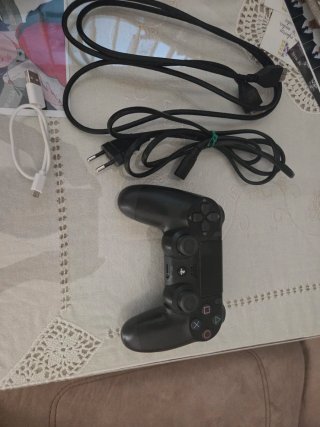 Funda PS4 Slim Negra y Azul