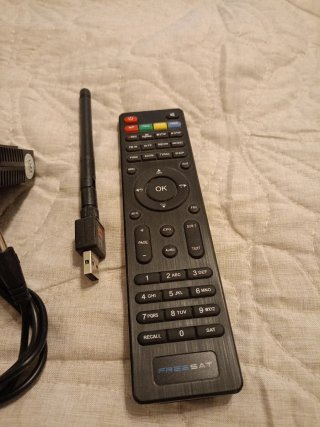 Receptor Satélite FREESAT V7 HD