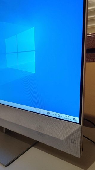 HP All-in-One 27 Plata y Blanco