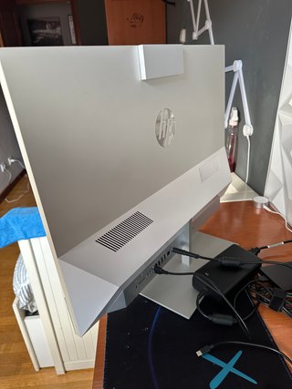 HP All-in-One 27 Plata y Blanco