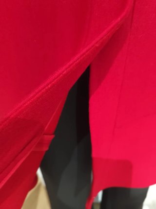 Abrigo corto de lana rojo