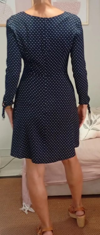 Vestido Springfield azul marino lunares talla M