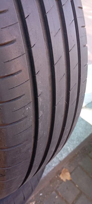 Neumático Goodyear 205/60/16 92V