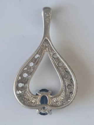 Colgante Plata con Zafiro Azul y Circonitas