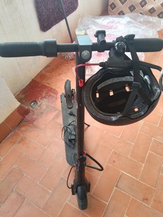 Patinete eléctrico ZZWEEL... No hago envíos