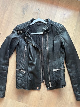 Cazadora biker piel