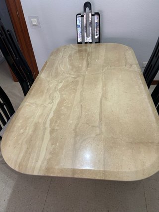 Mesa de mármol y 6 sillas + cuadro