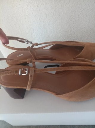 Zapatos ZARA tacón slingback ante